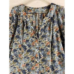 Bellatrix size Medium Womens Flowy Button‎ Up Blouse top